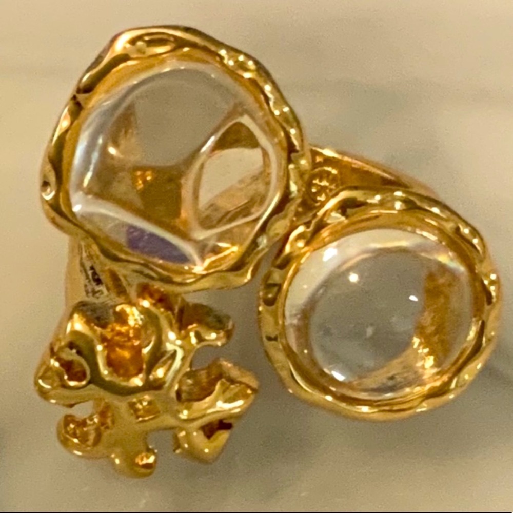 Tory Burch gold Roxanne with clear stones adjustable size Ring - Picture 4 of 8